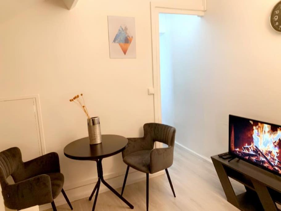 Coquet Appartement 2 Pieces Alfortville Eksteriør bilde